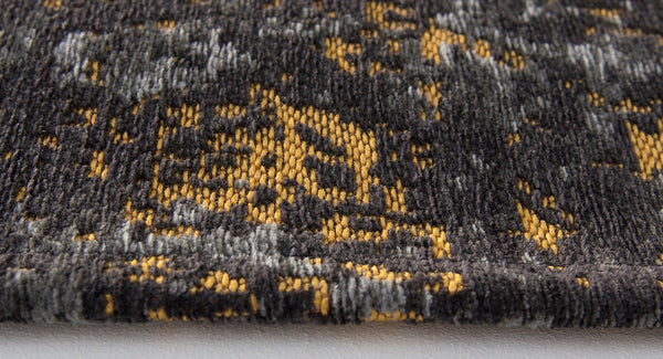 New York Ladder Gold Large - Love Is A Rug