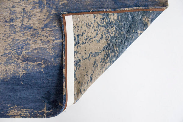 New York Cracked Blue Large - Love Is A Rug