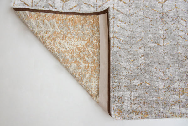 New York Ladder Ochre Large - Love Is A Rug