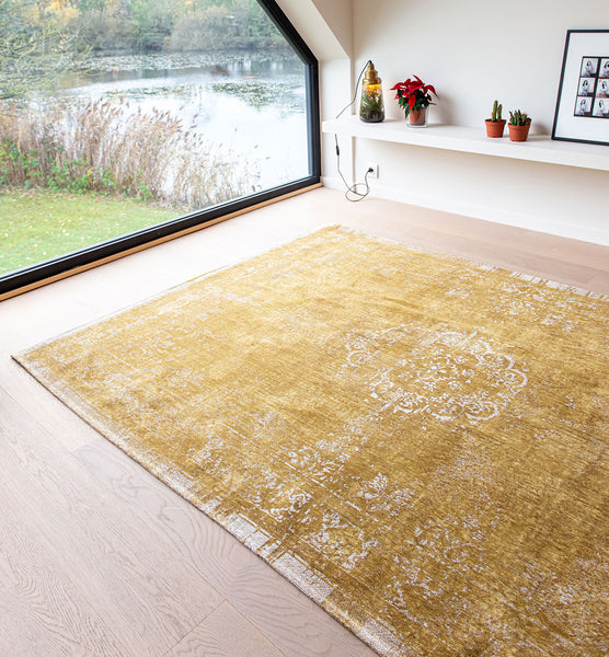 Vintage Medallion Ochre Large - Love Is A Rug